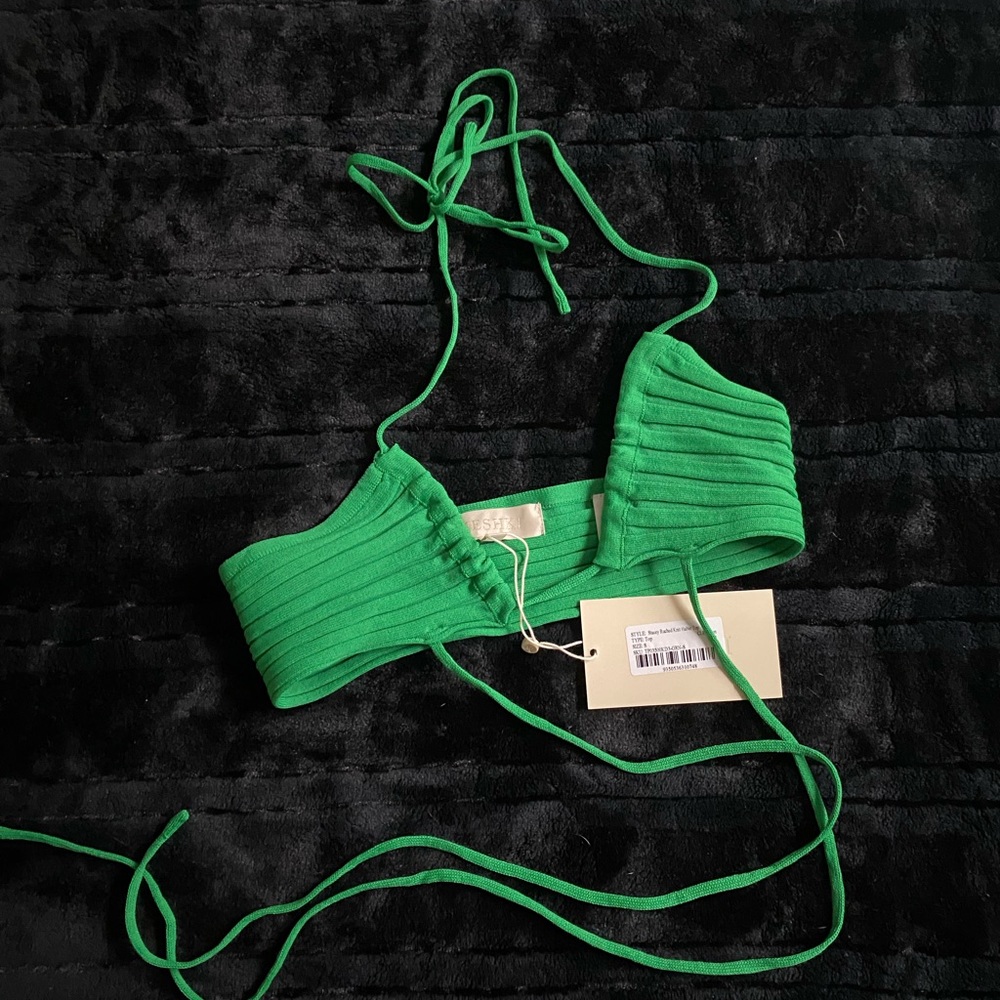 Meshki Emerald Green Strappy Crop Top - Picture 4 of 4